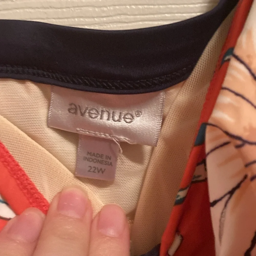 Avenue Floral Swim Top - Orange and‎ Black - 22W